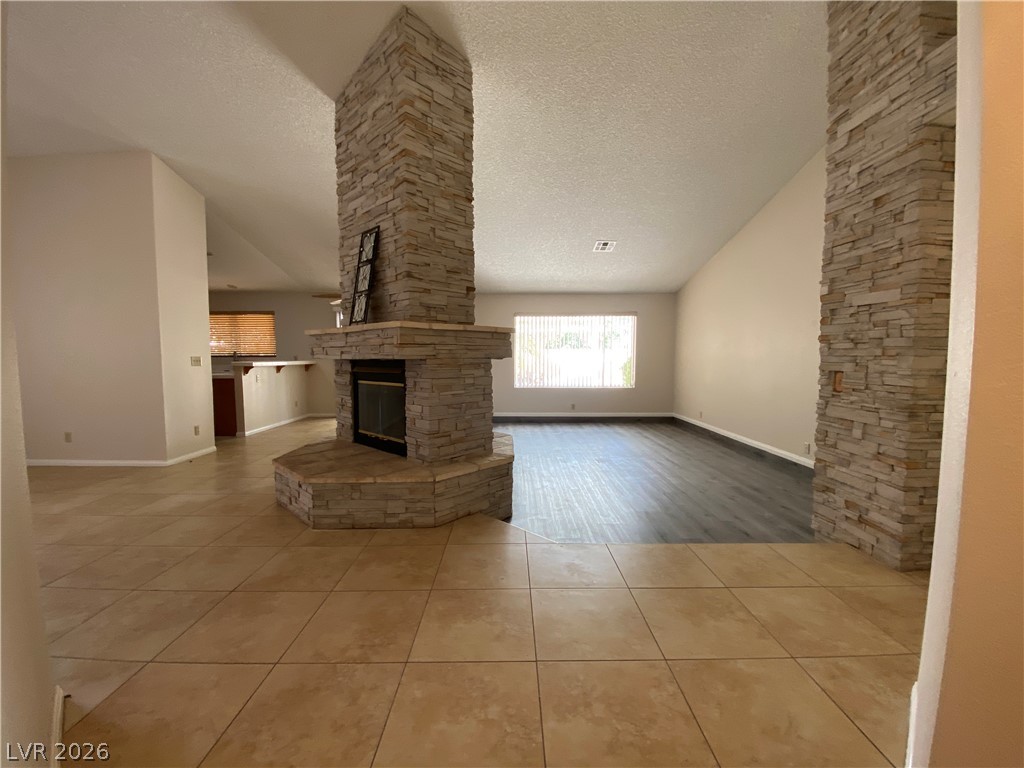4327 Peaceful Path Court Property Photo 2