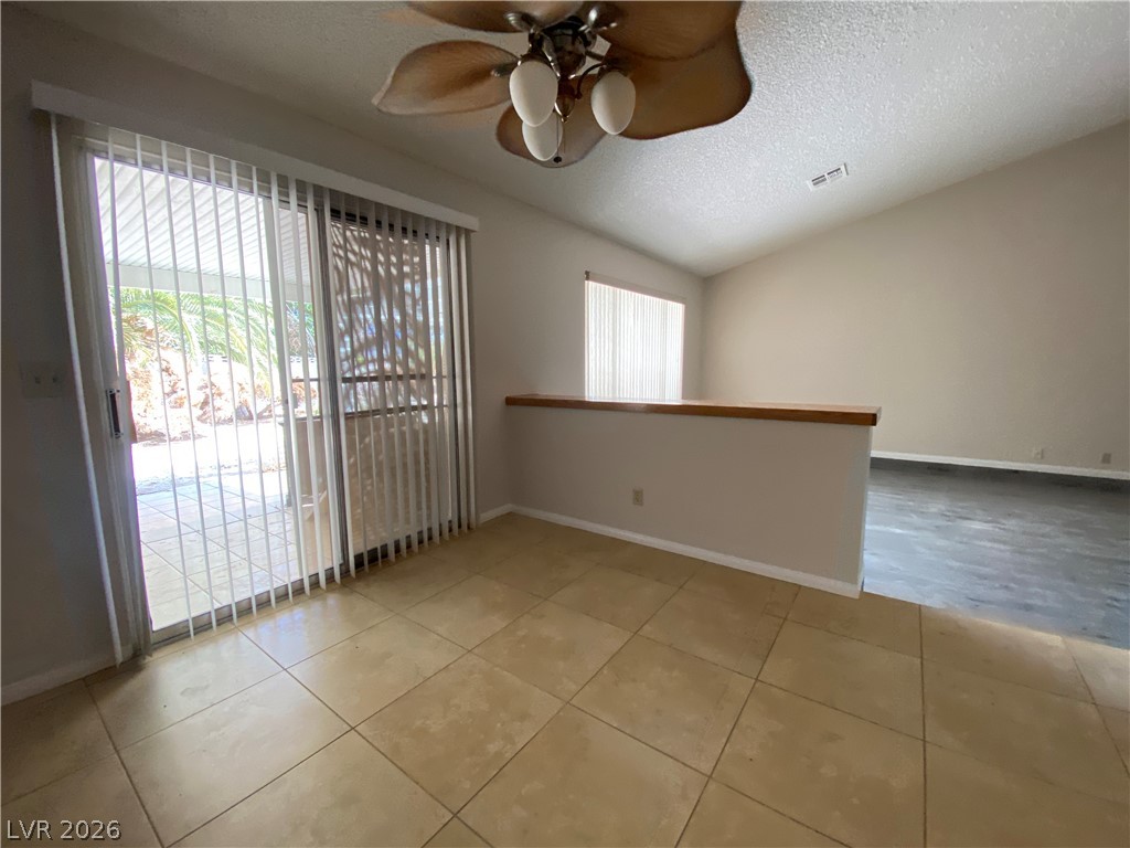 4327 Peaceful Path Court Property Photo 9