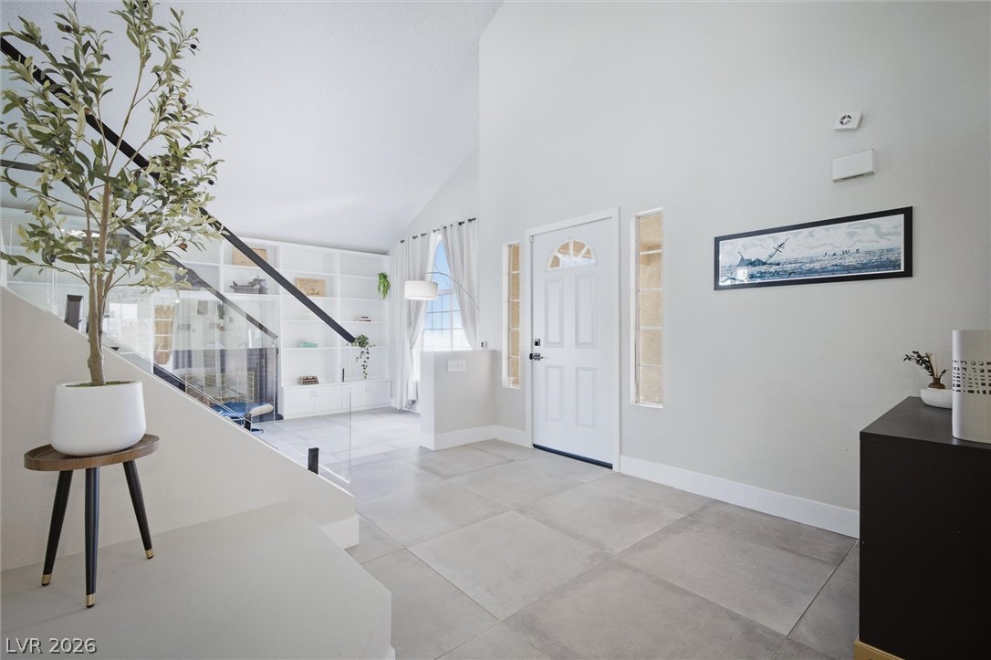 9440 Abalone Way Property Photo 8