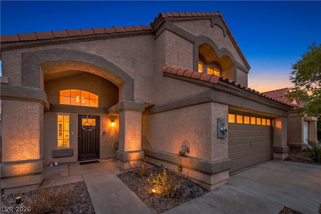 2745 Brienza Way Property Photo 3