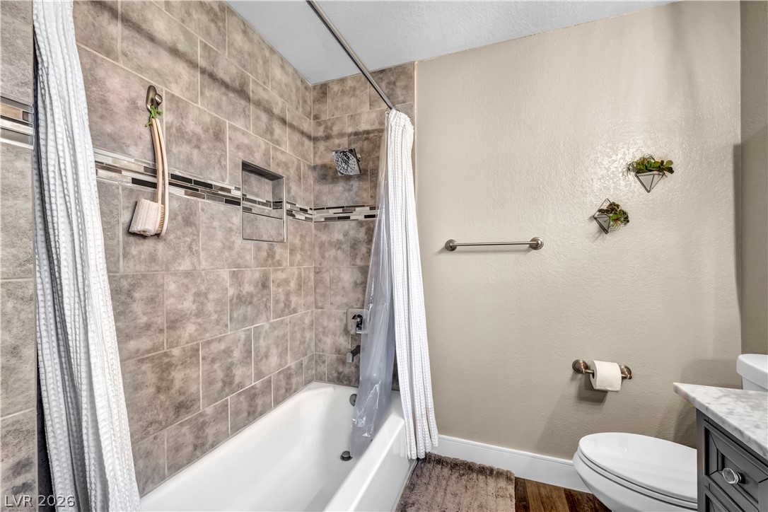 2745 Brienza Way Property Photo 34