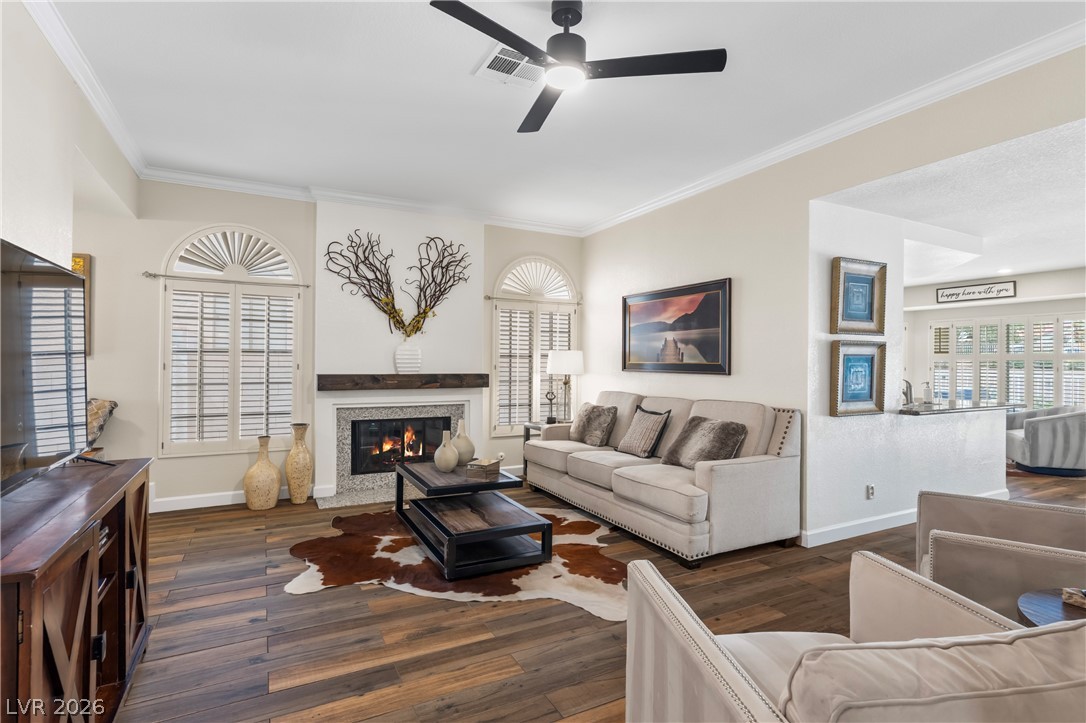 8824 Sail Bay Drive Property Photo 8