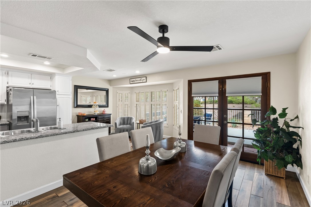 8824 Sail Bay Drive Property Photo 14