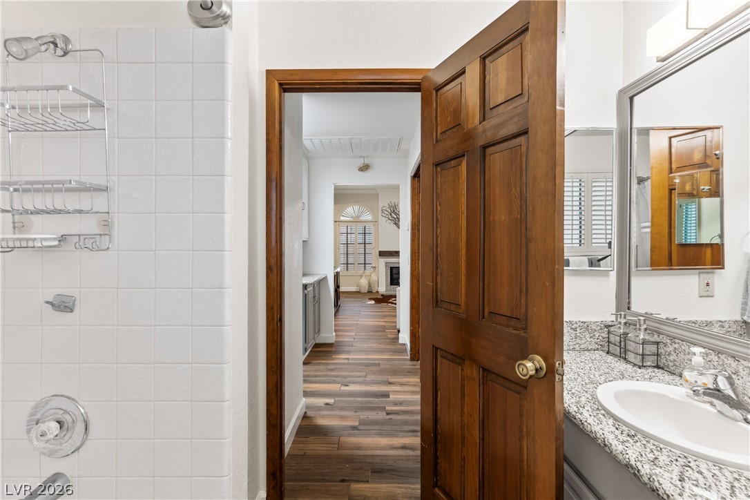 8824 Sail Bay Drive Property Photo 24