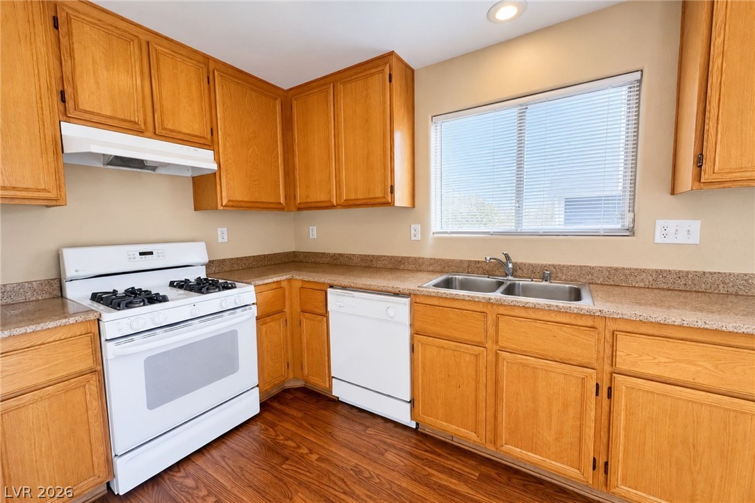 2821009 Property Photo 12