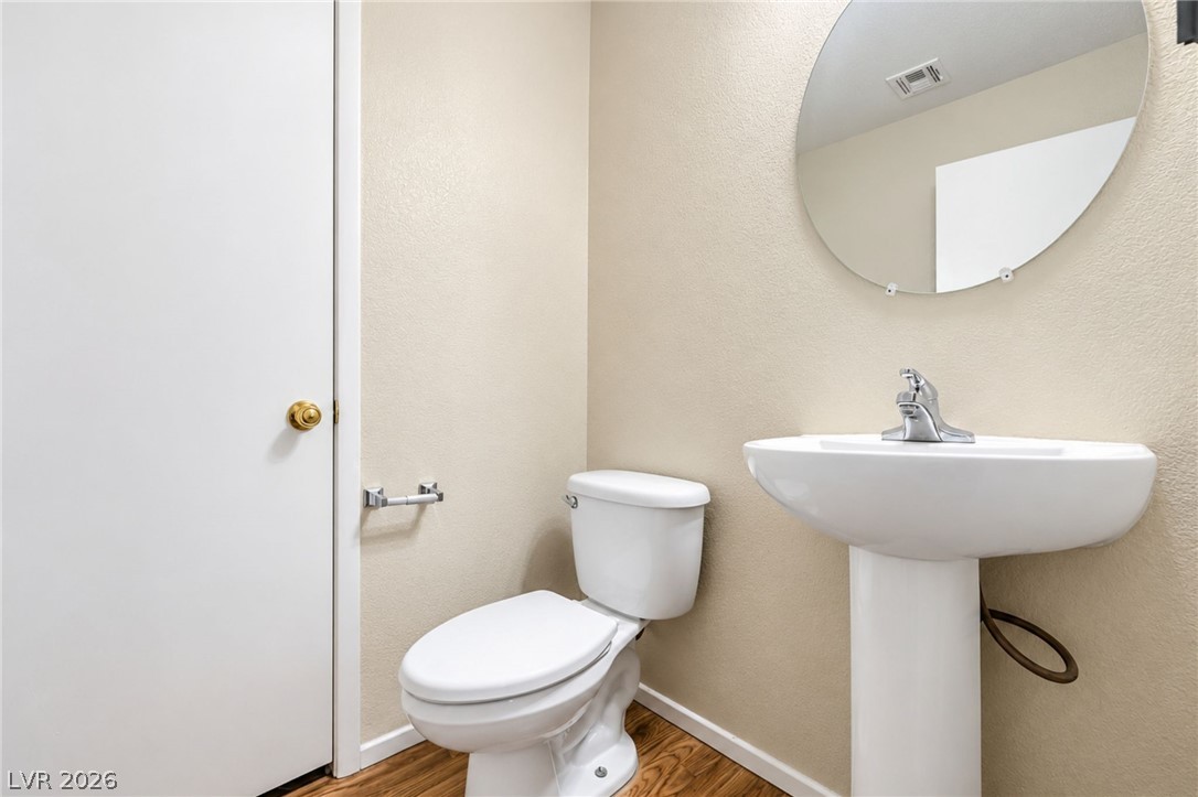 2821009 Property Photo 17