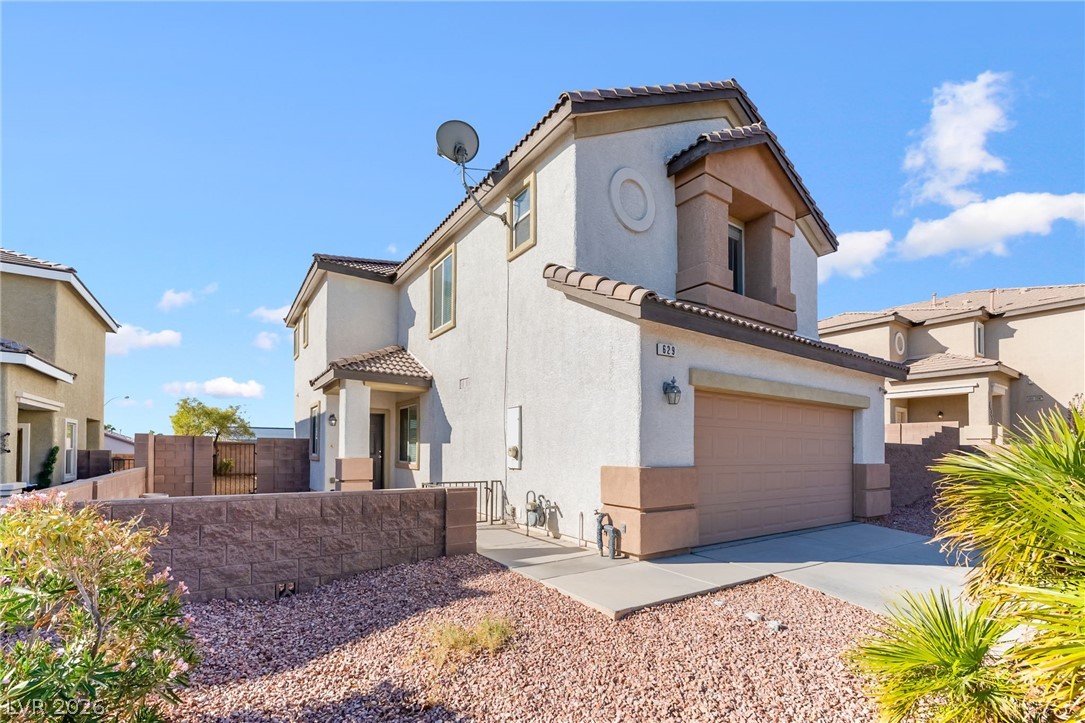 629 Twilight Blue Avenue Property Photo 1