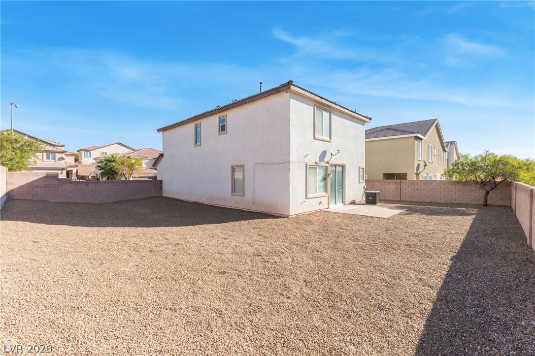 629 Twilight Blue Avenue Property Photo 44
