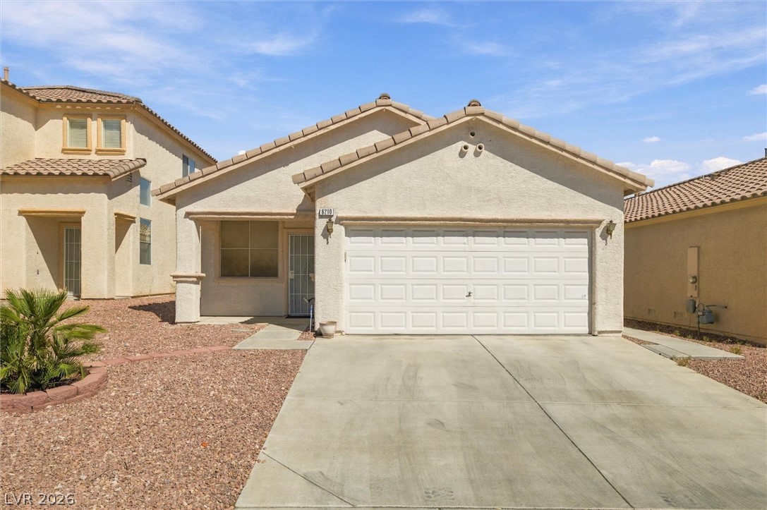 8210 Shallow River Court Property Photo 5