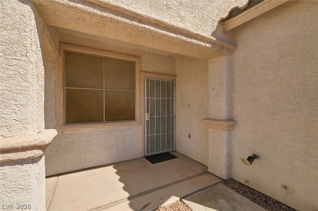 8210 Shallow River Court Property Photo 6