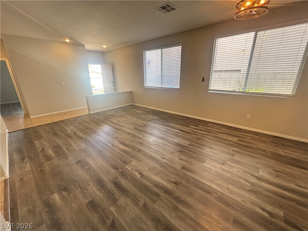 2261 Chestnut Bluffs Avenue Property Photo 5
