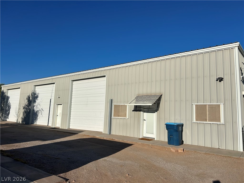 260 Randall Street Property Photo 11