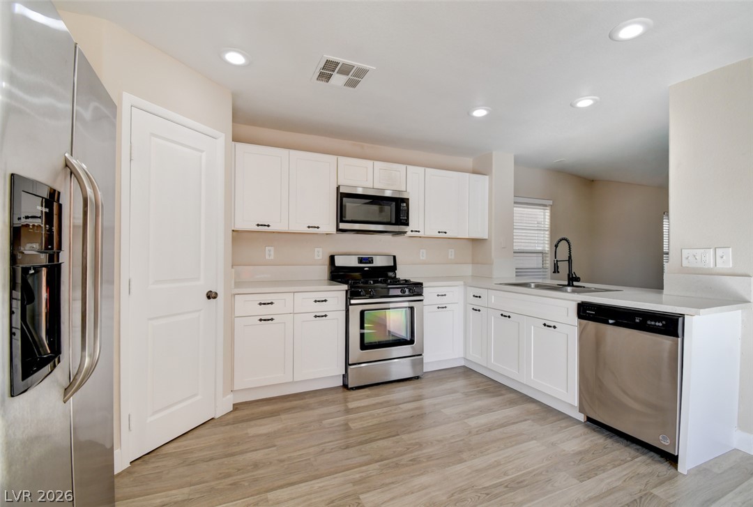 623 Port Talbot Avenue Property Photo 14