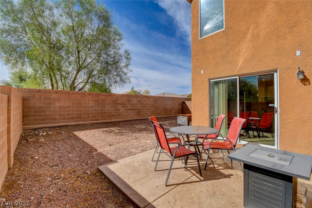 623 Port Talbot Avenue Property Photo 16