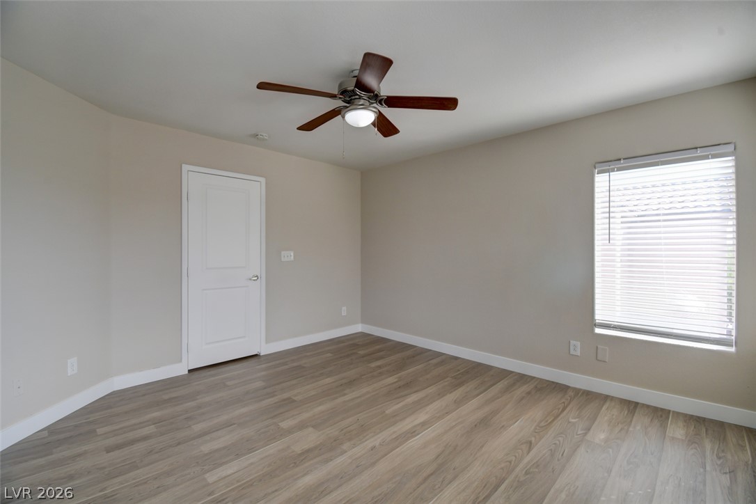 623 Port Talbot Avenue Property Photo 28