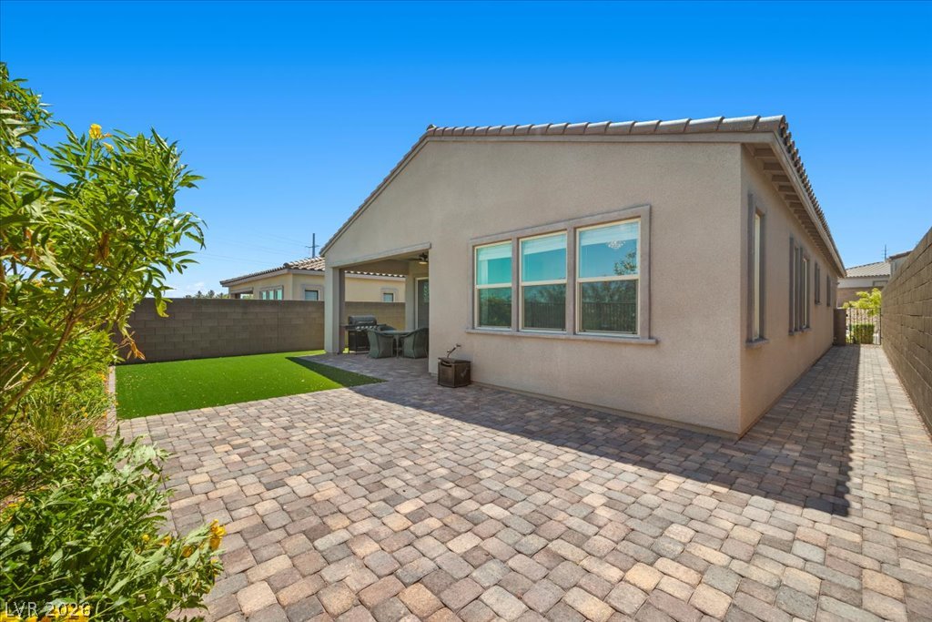 82 Nine Mile Creek Drive Property Photo 36