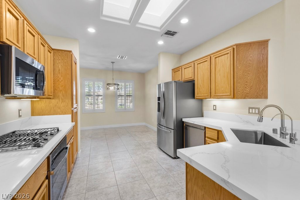 2860 Alder Lake Court Property Photo 6
