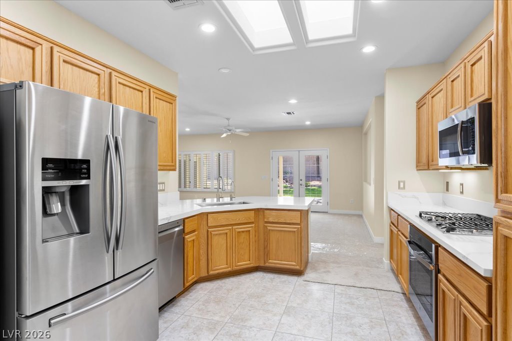 2860 Alder Lake Court Property Photo 8