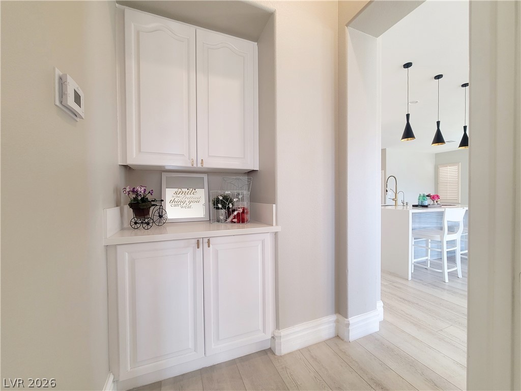 211 Arbour Garden Avenue Property Photo 15