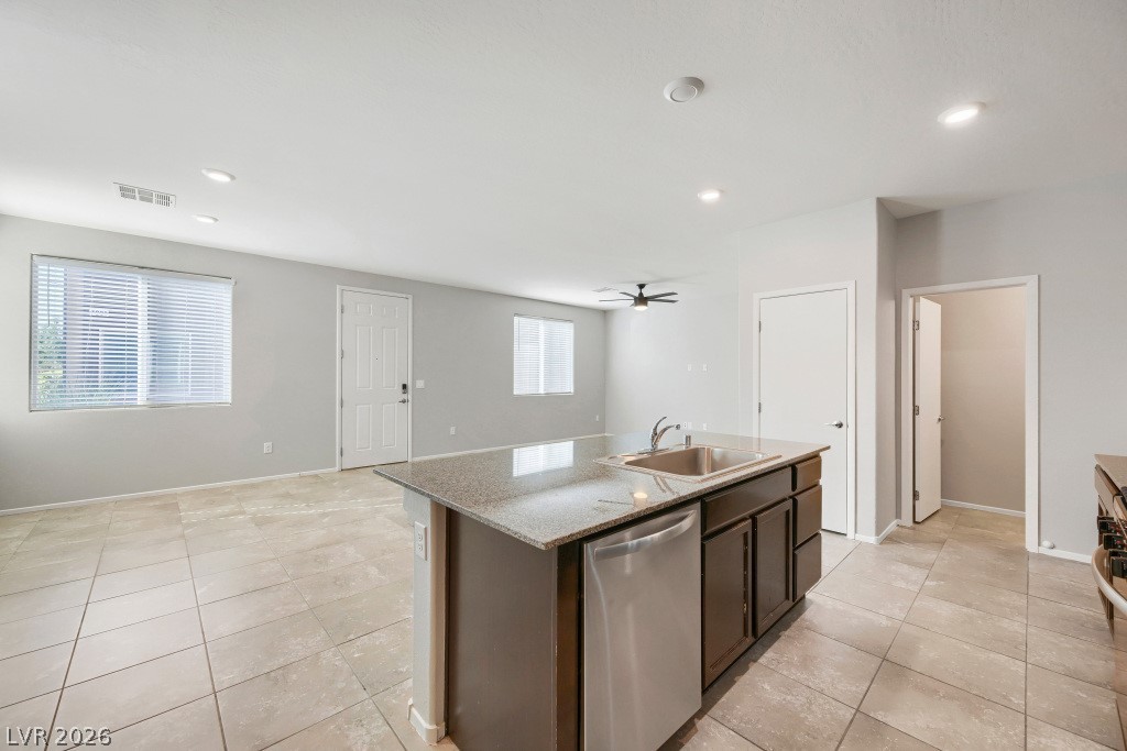 7241 Glistening Star Street Property Photo 9