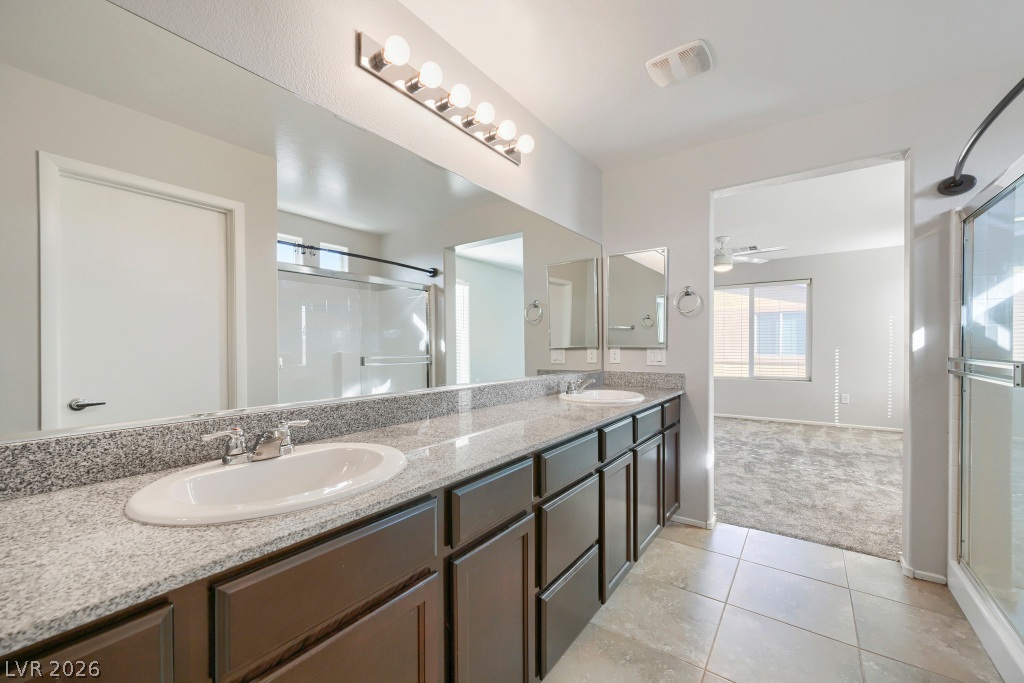 7241 Glistening Star Street Property Photo 18