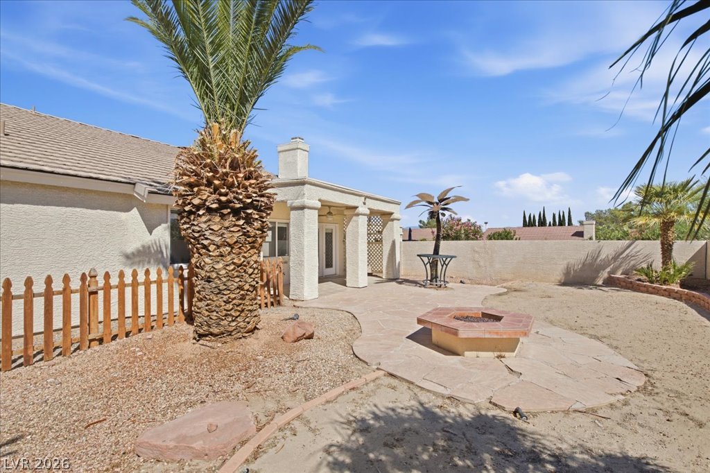 1808 Lyell Canyon Lane Property Photo 17