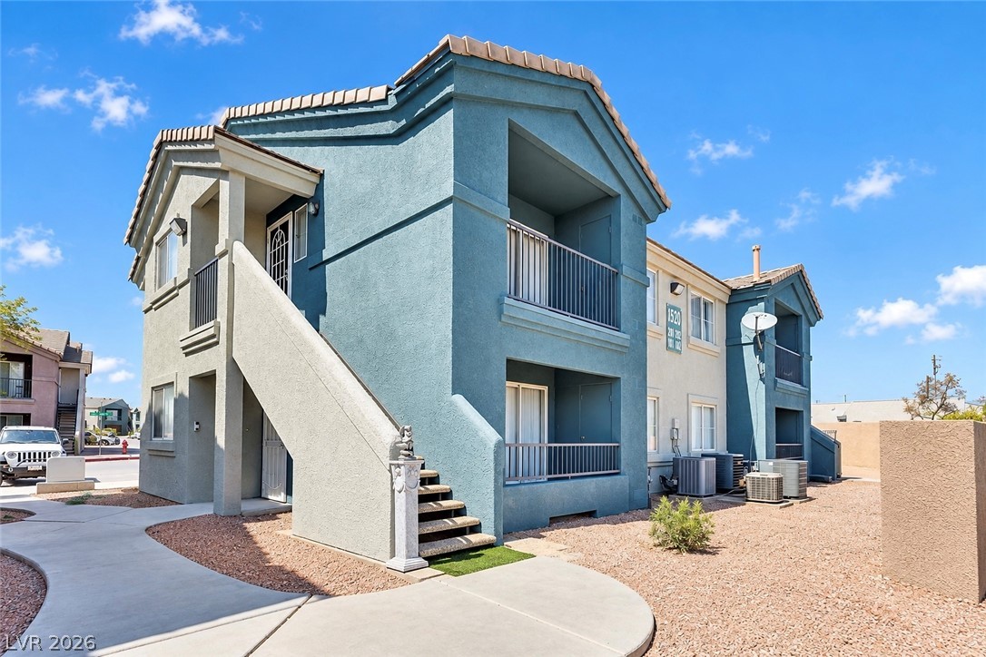 1520 Frank Aved Street 201 Property Photo 1