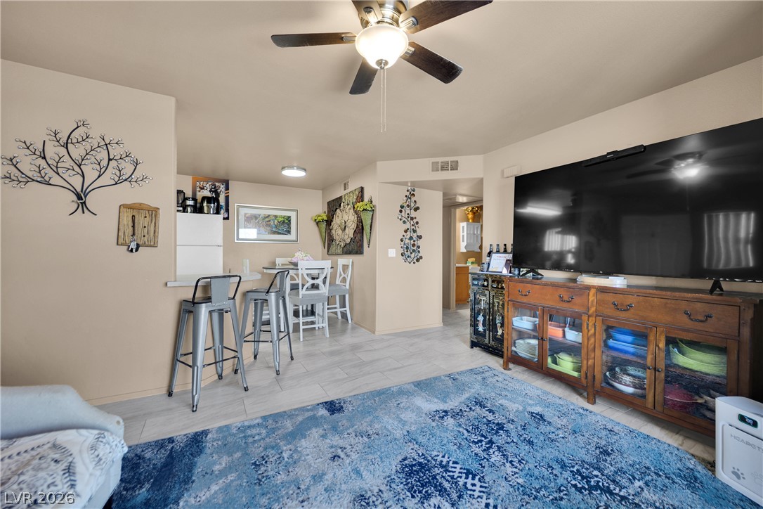 1520 Frank Aved Street 201 Property Photo 6