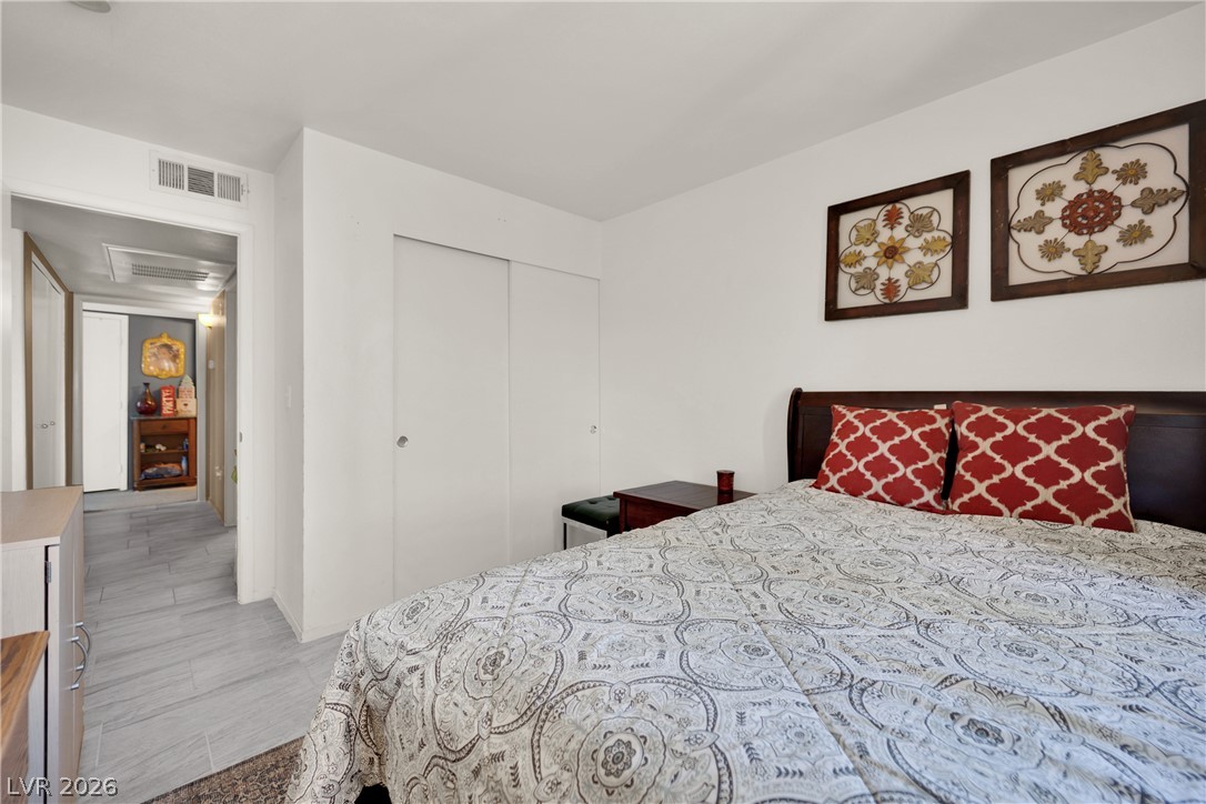 1520 Frank Aved Street 201 Property Photo 14