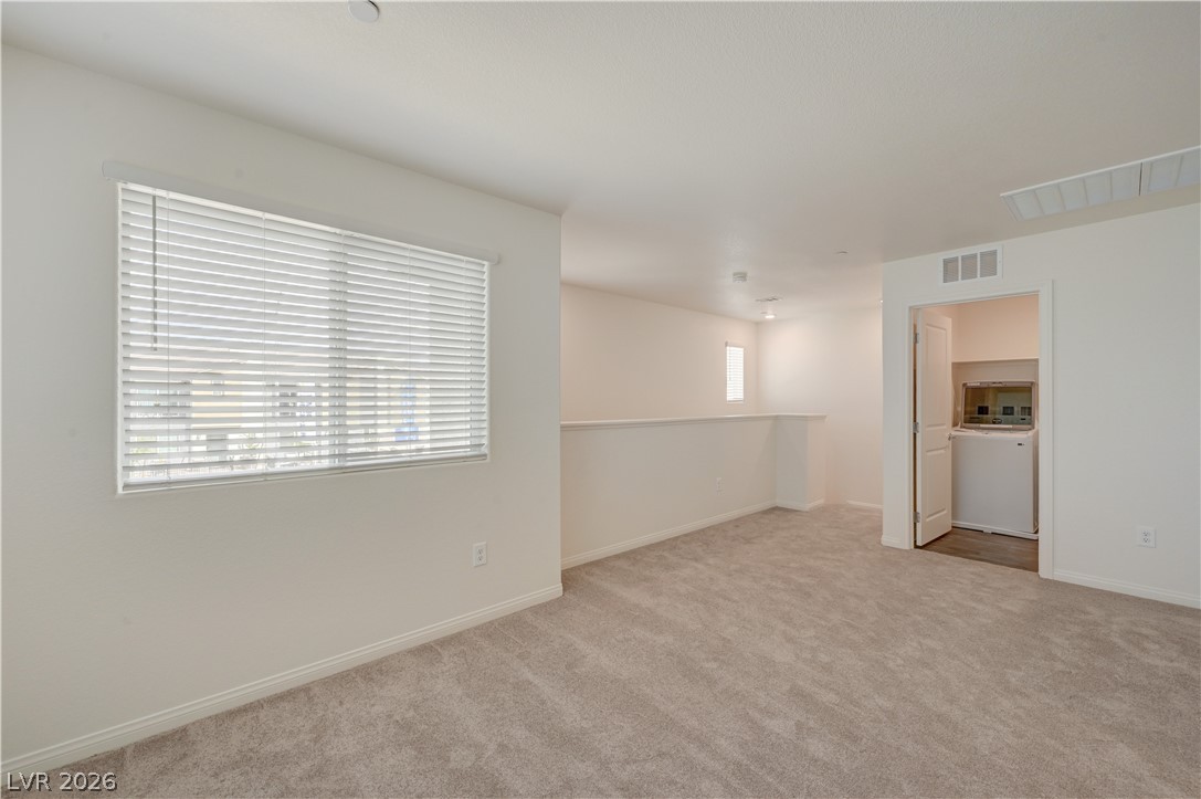 2902 Hemi Orange Avenue Property Photo 10