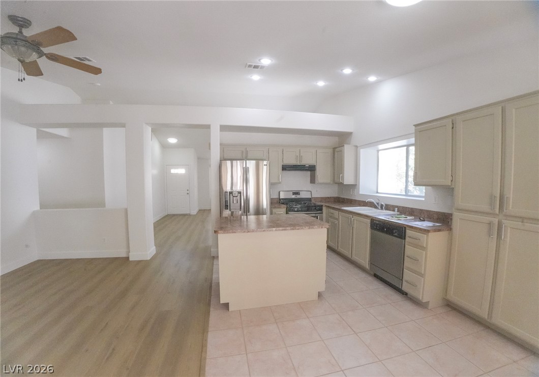 9054 Monteloma Way Property Photo 8