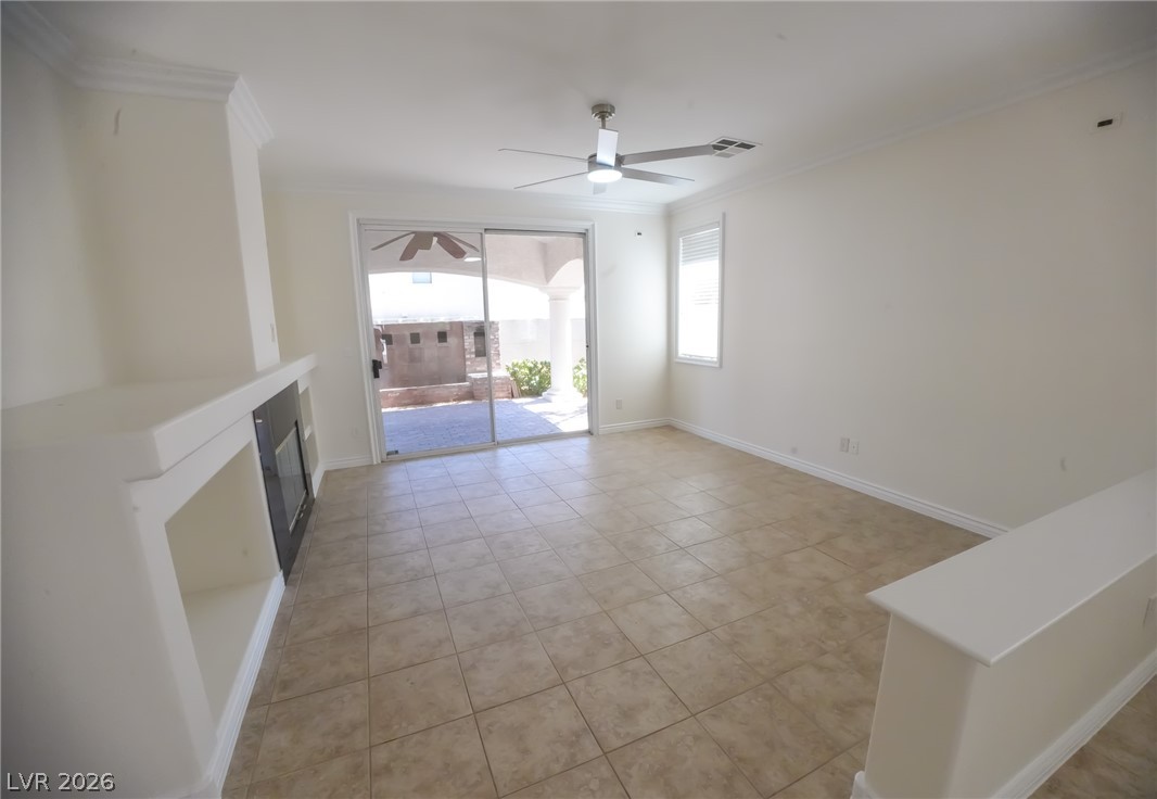 2413 Brockton Way Property Photo 6