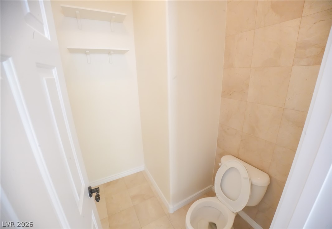 2413 Brockton Way Property Photo 16
