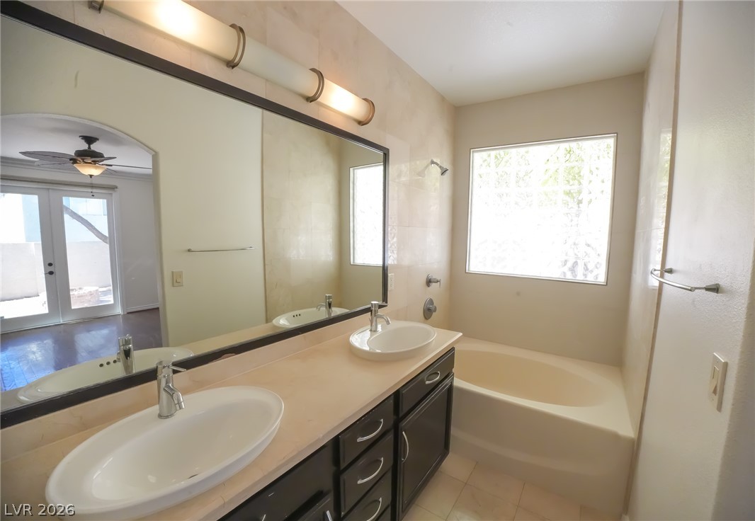 2413 Brockton Way Property Photo 17