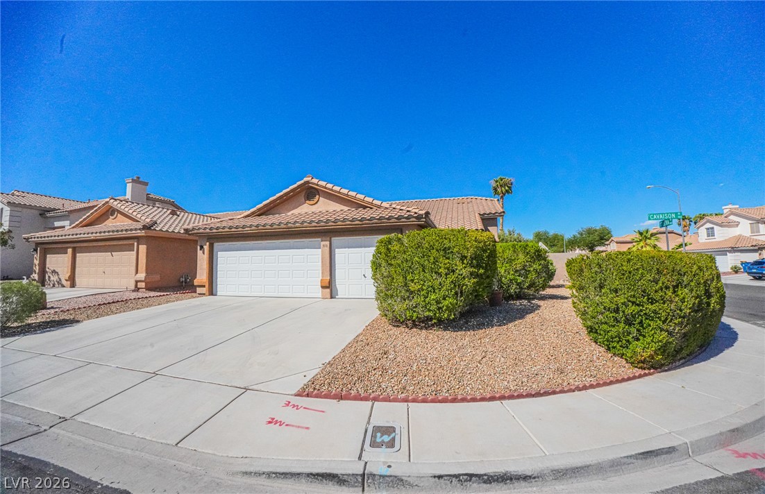 918 Cavaison Avenue Property Photo 2