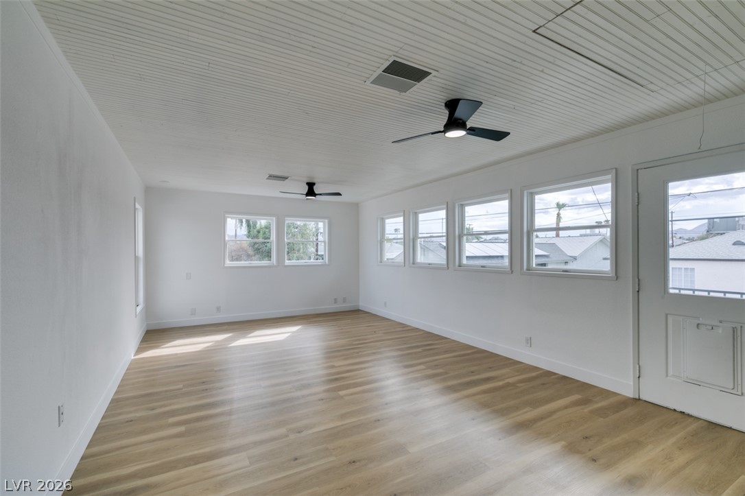 123 Elm Street Property Photo 37