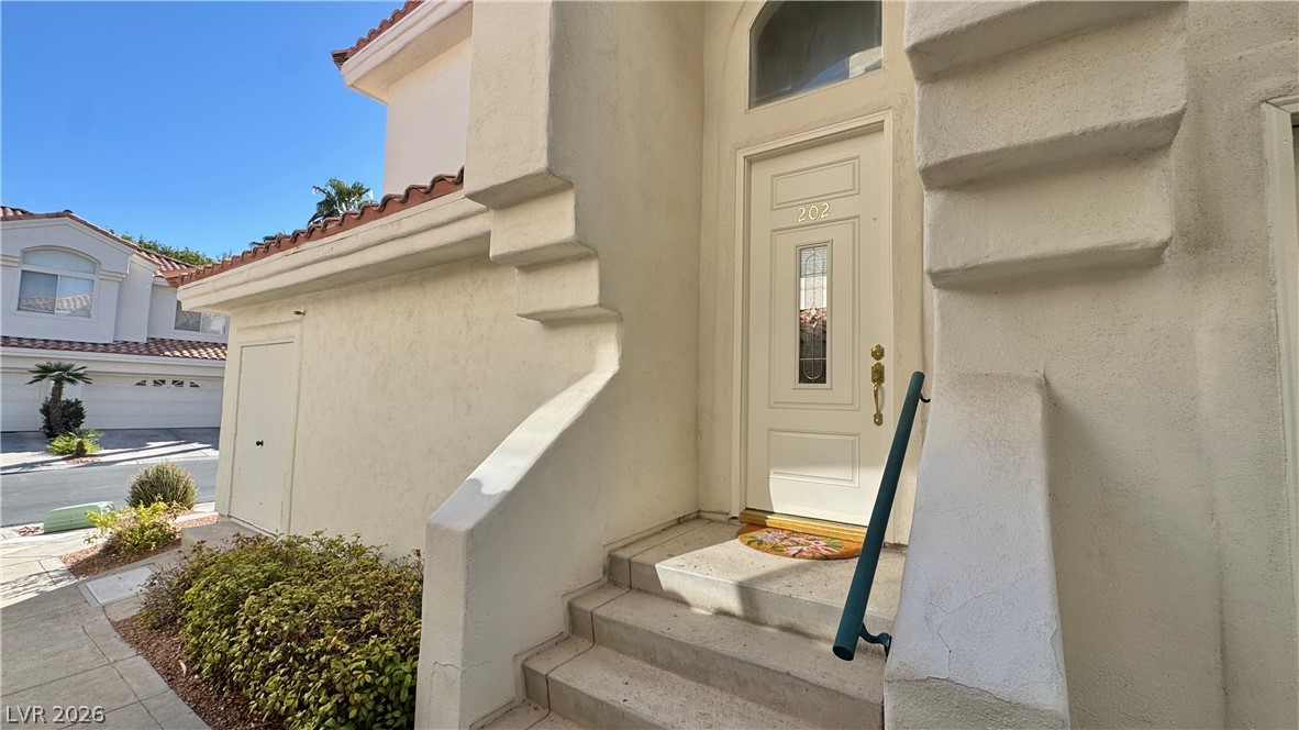 7628 Valley Green Drive 202 Property Photo 5