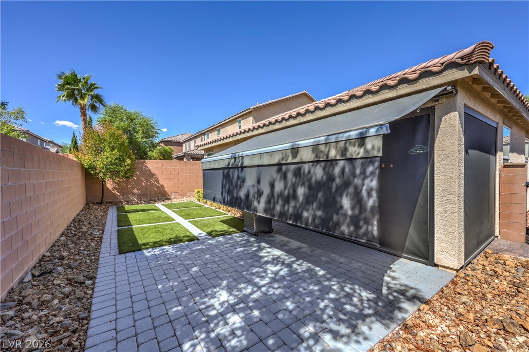 9265 Valley Betica Avenue Property Photo 31