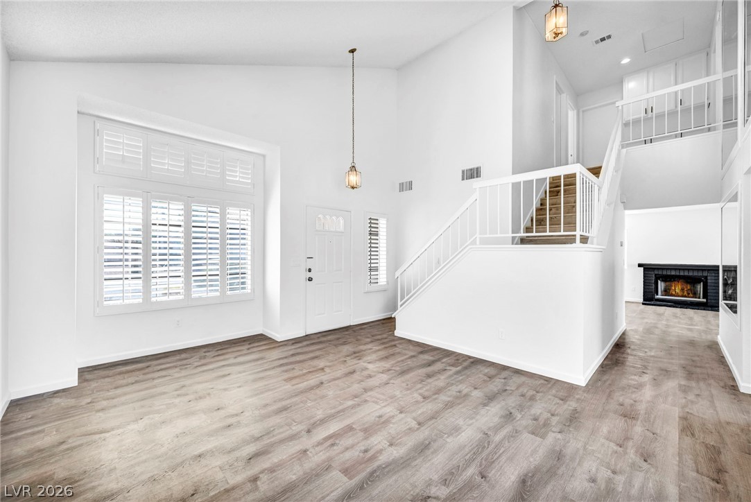 550 Kelsford Drive Property Photo 10