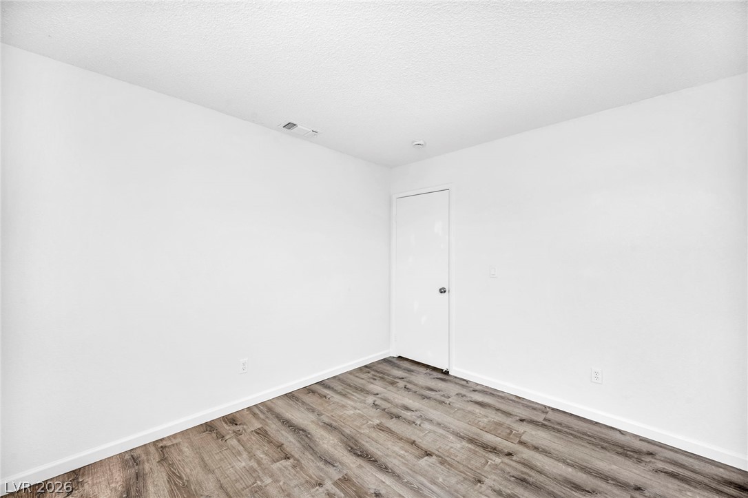 550 Kelsford Drive Property Photo 26
