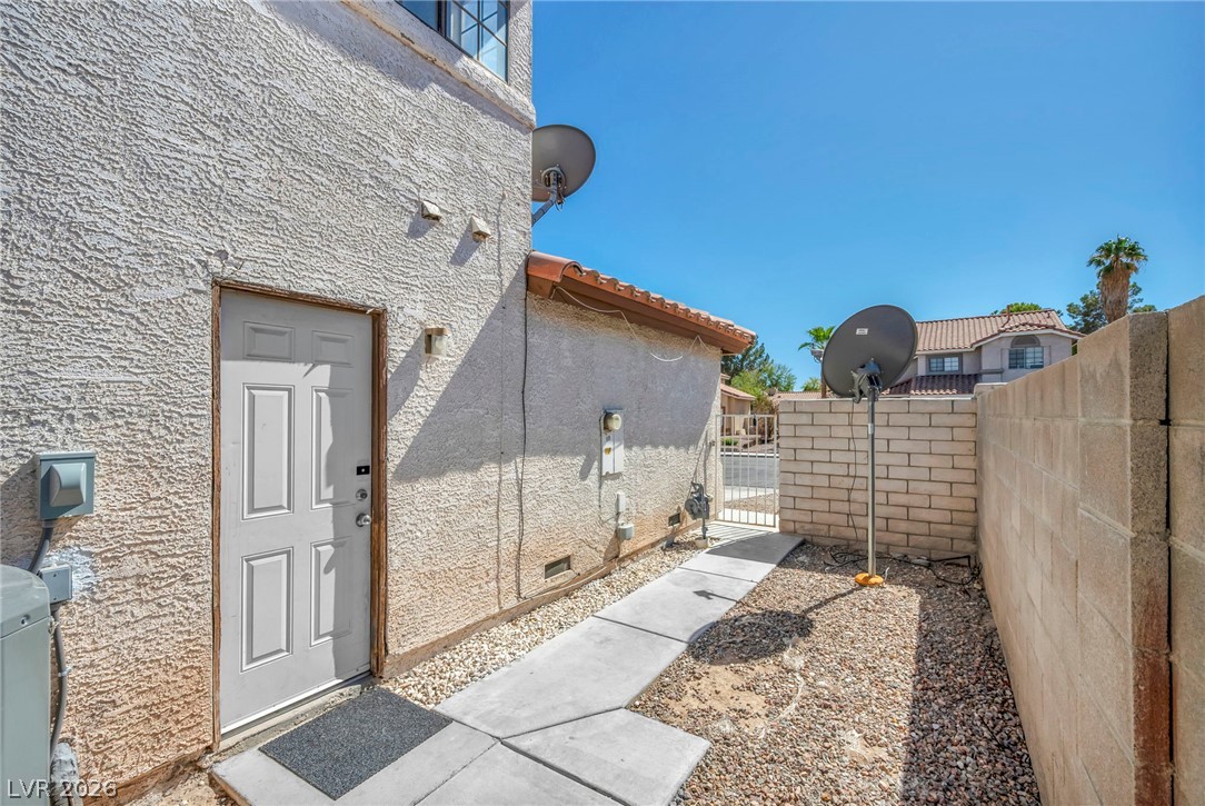 550 Kelsford Drive Property Photo 34