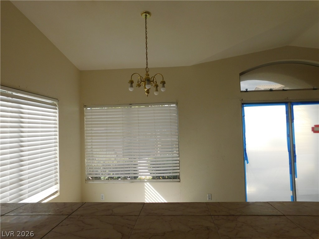 7251 Indian Creek Lane 103 Property Photo 5