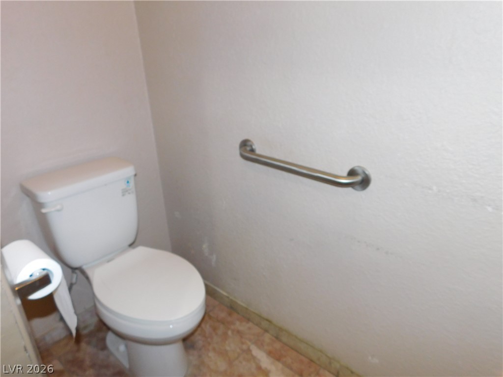 7251 Indian Creek Lane 103 Property Photo 32