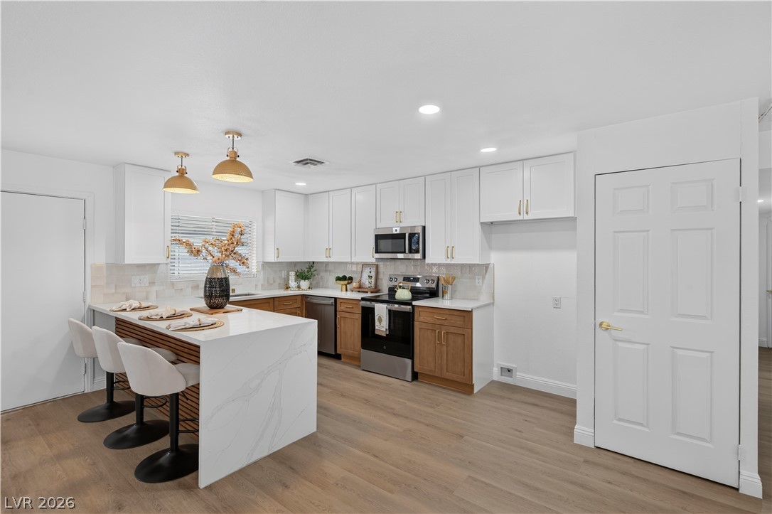 4289 Vegas Valley Drive Property Photo 1