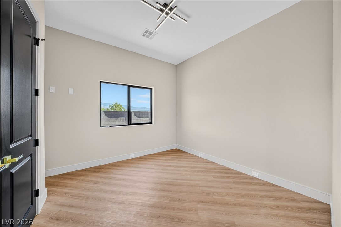 1010 West Annie Avenue Property Photo 54