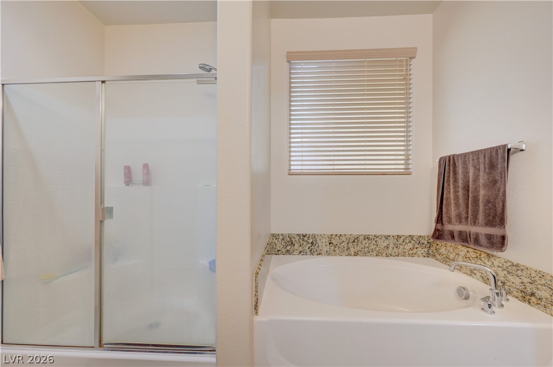 5037 Royal Indigo Street Property Photo 15