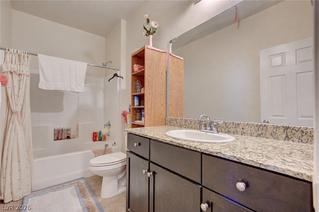 5037 Royal Indigo Street Property Photo 18