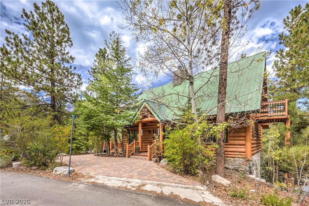 322 Ski Trail Road Property Photo 1