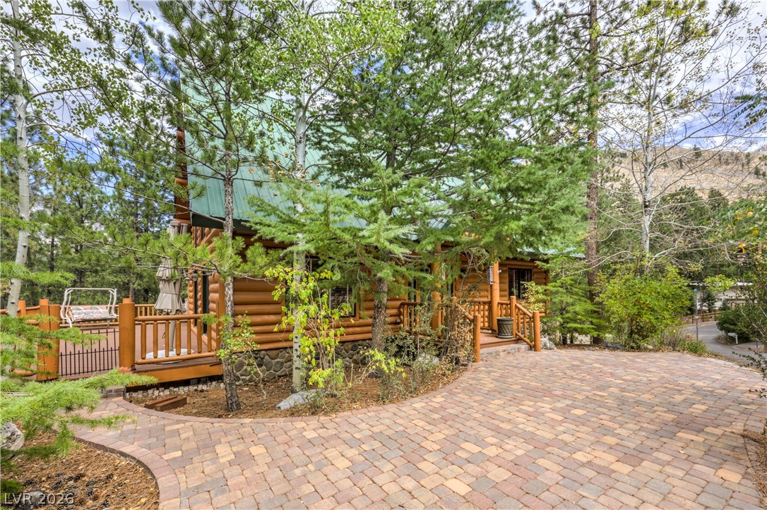 322 Ski Trail Road Property Photo 3
