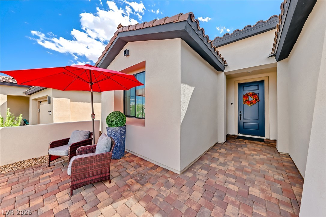 23 Arid Crest Avenue Property Photo 4